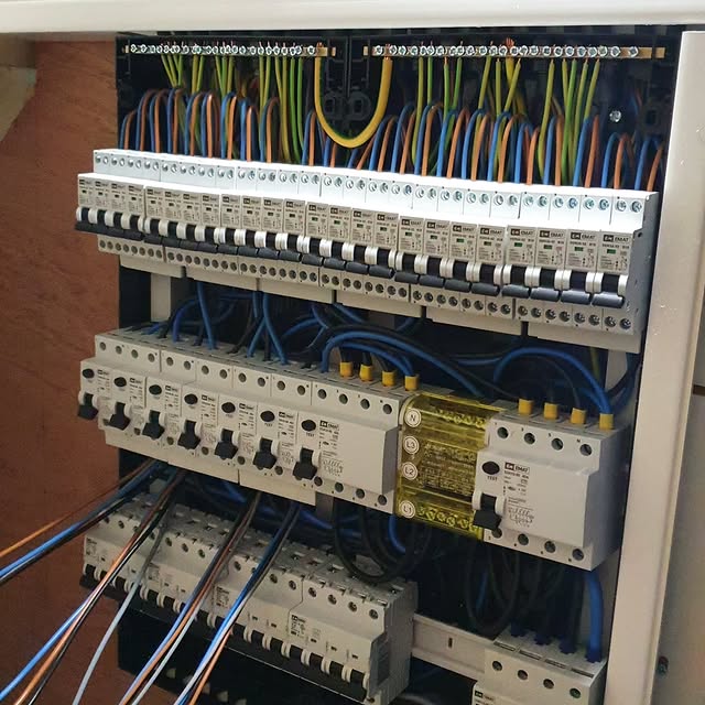 Future Elektro werk